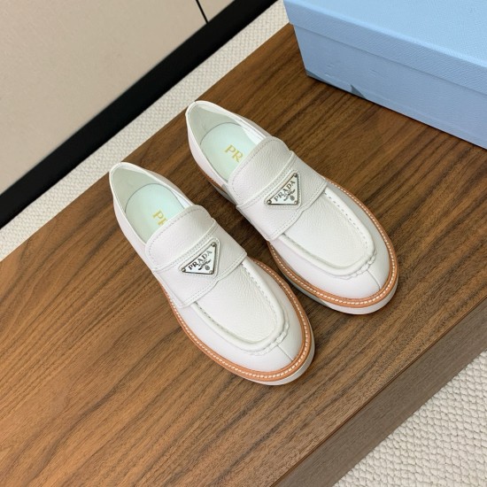 Replica pradaloafers in white grained leather uk replica pradaloafers in white grained leather uk