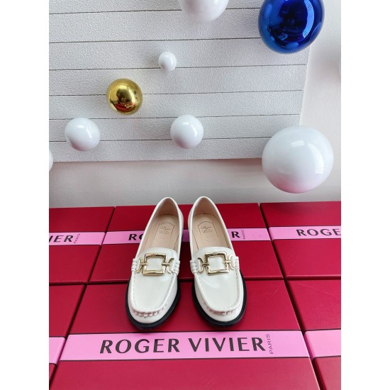 Replica Roger Vivier Metal Buckle Morsetto Loafers in White Patent Leather UK replica Roger Vivier Metal Buckle Morsetto Loafers in White Patent Leather UK
