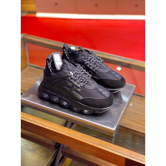 Versace Chain Reaction Black Trainers Front Profile Angled front view of Versace Chain Reaction black trainers pair