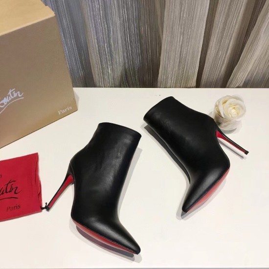 replica Christian Louboutin So Kate Booty 100MM In Black Leather UK
