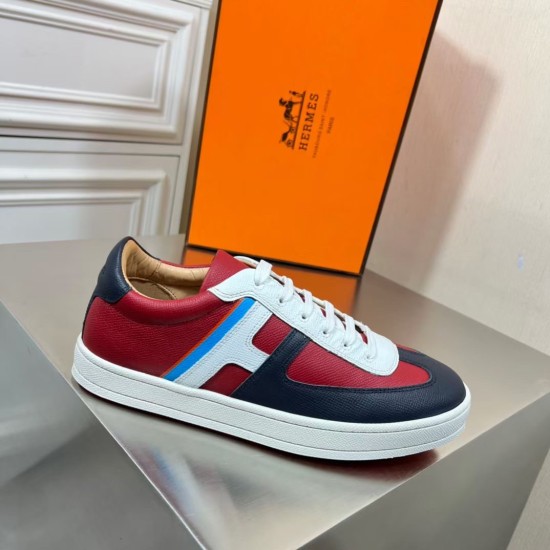 Profile view of the outer side of Hermes Boomerang multicolour leather trainer