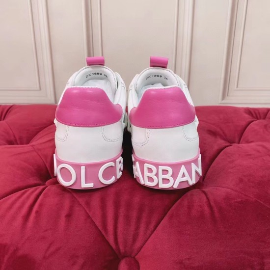 Dolce & Gabbana Custom 2.Zero Trainers Heel Logo View in white and pink Rear view of white and pink Dolce & Gabbana trainers showing raised heel lettering