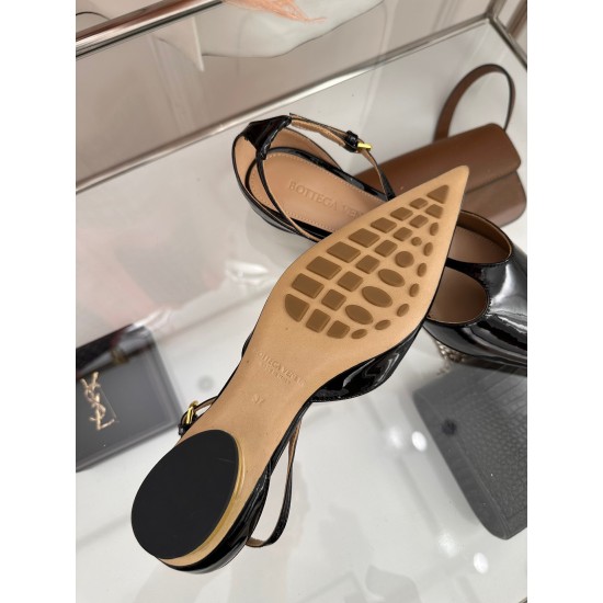 Replica Bottega Veneta Rocket T-Bar Ballerina Flats In Black Patent Leather Uk - 2482 - Buddha Luxury