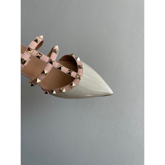Replica Valentino Rockstud Flat Mules In Opal-grey Patent Leather UK replica Valentino Rockstud Flat Mules In Opal-grey Patent Leather UK