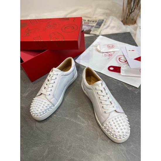 Replica Christian Louboutin 2423 CL598 Buddha Luxury Replica Christian Louboutin Trainers Louis Junior Spikes Flat In White Leather Uk - 2423 - Buddha Luxury
