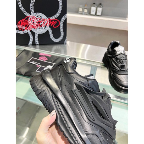 replica versaceodissea sneakers in black leather uk