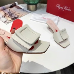 Roger Vivier Covered Buckle 45mm Mules in White Leather UK Roger Vivier Covered Buckle 45mm Mules in White Leather UK
