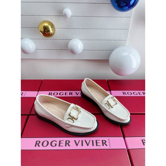 Replica Roger Vivier Metal Buckle Morsetto Loafers in White Patent Leather UK replica Roger Vivier Metal Buckle Morsetto Loafers in White Patent Leather UK