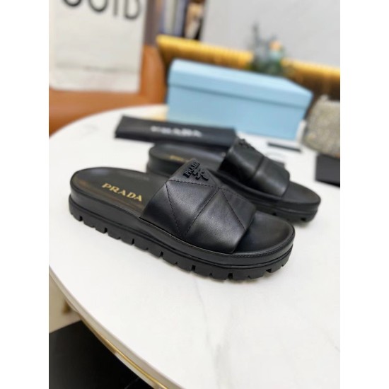 Replica pradaslides in black quilted nappa leather uk replica pradaslides in black quilted nappa leather uk