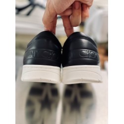 Jimmy Choo Hawaii Leather Low Top Trainers In Black Smooth