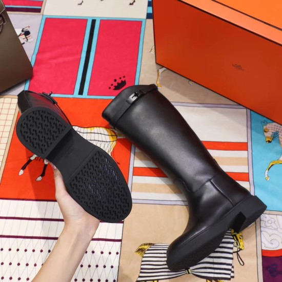 Replica Hermes Variation Boots In Black Calfskin UK replica Hermes Variation Boots In Black Calfskin UK
