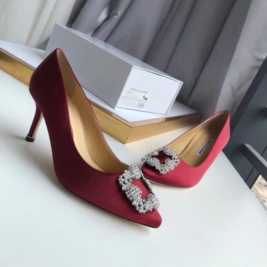 Replica Manolo Blahnik Hangisi 70 Pumps In Bordeaux Satin UK replica Manolo Blahnik Hangisi 70 Pumps In Bordeaux Satin UK