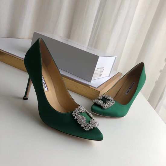Replica Manolo Blahnik Hangisi 105 Pumps In Green Satin UK replica Manolo Blahnik Hangisi 105 Pumps In Green Satin UK
