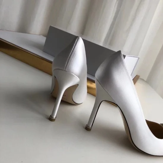 Replica Manolo Blahnik 3193 MB313 Buddha Luxury Replica Manolo Blahnik Hangisi 105 Pumps In White Satin Uk - 3193 - Buddha Luxury