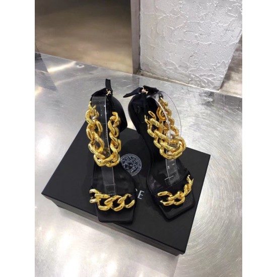 Replica Versace Medusa Chain Sandals 110Mm In Black Leather Uk Replica Versace Medusa Chain Sandals 110Mm In Black Leather Uk