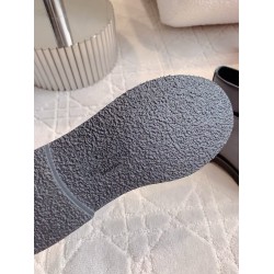 Valentino Garavani VLogo Locke Ankle Boots in Black Leather UK Valentino Garavani VLogo Locke Ankle Boots in Black Leather UK