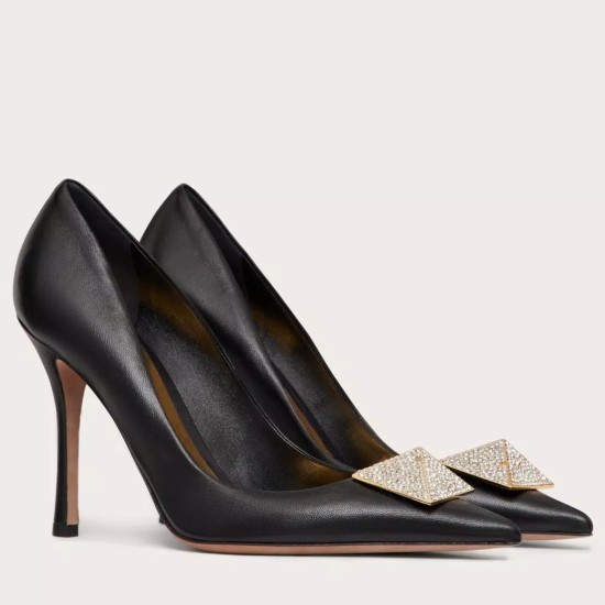 Replica Valentino One Stud Pumps 100mm in Black Nappa Leather with Crystal UK replica Valentino One Stud Pumps 100mm in Black Nappa Leather with Crystal UK