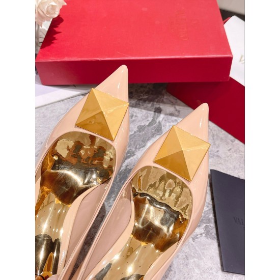 Replica Valentino One Stud Pumps 100mm In Rose Cannelle Patent Calfskin UK replica Valentino One Stud Pumps 100mm In Rose Cannelle Patent Calfskin UK