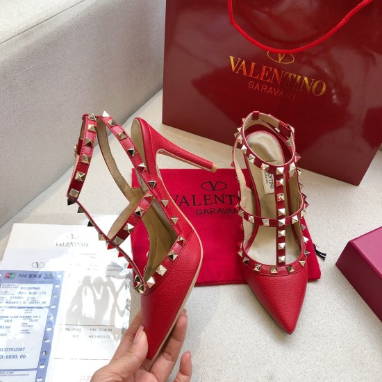 Replica Valentino Rockstud Ankle Strap Pumps 100mm In Red Calfskin UK replica Valentino Rockstud Ankle Strap Pumps 100mm In Red Calfskin UK