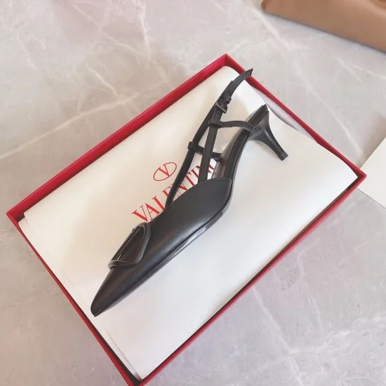 Replica Valentino Vlogo Slingback Pumps 40Mm In Black Calfskin Uk - 3286 - Buddha Luxury