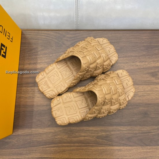 Fendi beige cloud slides top view Fendi beige cloud slides top-down angled view displaying footbed embossing