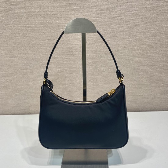 Replica Prada 14179 PFR#13155 Buddha Luxury Replica Re-Edition 2005 Re-Nylon And Saffiano Mini Bag In Black With Gold Hardware Uk - 14179 - Buddha Luxury
