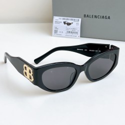 BOSSY ROUND AF SUNGLASSES IN BLACK BB0324 - SG151 UK