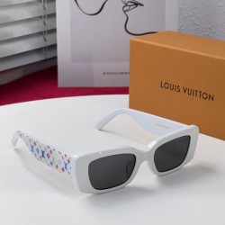X TM MULTIGRAM CAT EYE SUNGLASSES IN WHITE Z2709W - SG192 UK
