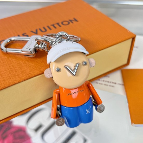 L Women's Vivienne Gym Bag Charm Key Holder Close-up Detail Close-up detail shot of the character figurine on the L Women's Vivienne Gym Bag Charm Key Holder.