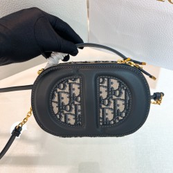 Signature Oval Camera Bag In Black And Beige Uk Signature Oval Camera Bag In Black And Beige Uk