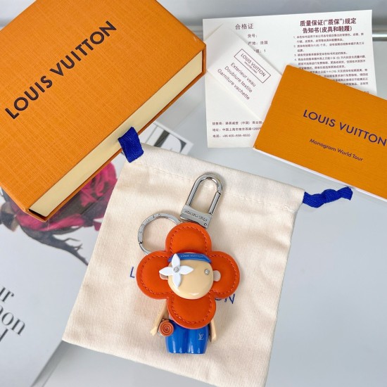 replica VIVIENNE GYM BAG CHARM AND KEY HOLDER M01198 UK