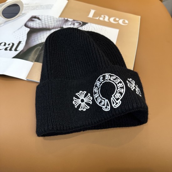 replica HORSESHOE BEANIE IN BLACK UK