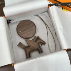 RODEO PEGASE PM CHARM UK