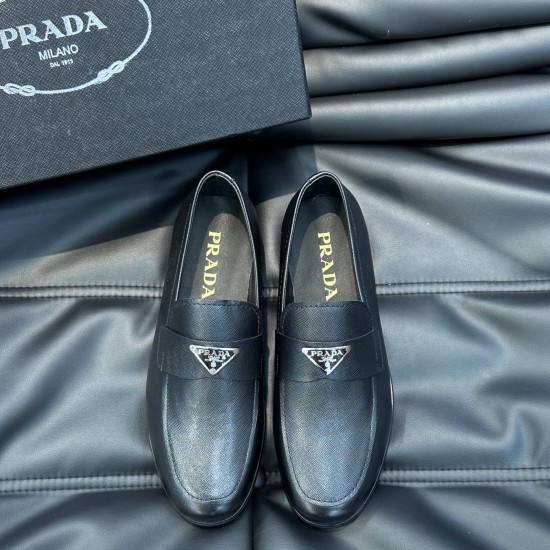 Replica LOAFER TRIANGLE LOGO SAFFIANO LEATHER - PD131 UK replica LOAFER TRIANGLE LOGO SAFFIANO LEATHER - PD131 UK