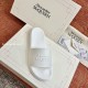 replica POOL SLIDES IN WHITE - AMS1 UK