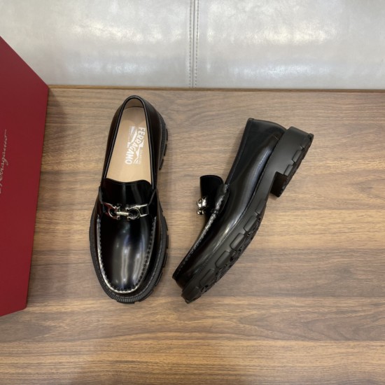 replica SALVATORE LEATHER LOAFERS IN BLACK - SF43 UK