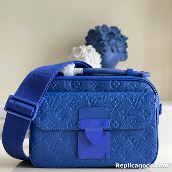 Replica L Men Crossbody Bags S Lock Messenger Blue Taurillon Leather Uk Replica L Men Crossbody Bags S Lock Messenger Blue Taurillon Leather Uk