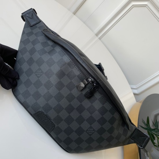 Replica L Men Small Bags and Bumbags Discovery Bumbag Monogram Eclipse M44336 Uk Replica L Men Small Bags and Bumbags Discovery Bumbag Monogram Eclipse M44336 Uk