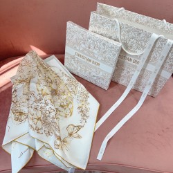 BUTTERFLY AROUND THE WORLD 90 SQUARE SCARF WHITE UK