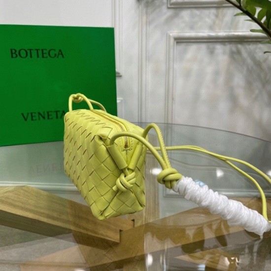 Replica Imitation Bottega Veneta Loop Mini Bag Kiwi Uk Replica Imitation Bottega Veneta Loop Mini Bag Kiwi Uk