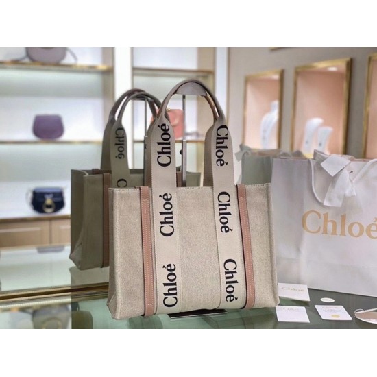 Replica Top Quality Chloe Medium Woody Tote Bag In Canvas With Beige Leather Strips Uk Replica Top Quality Chloe Medium Woody Tote Bag In Canvas With Beige Leather Strips Uk