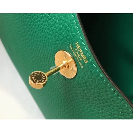 Replica Designerhermes Lindy Mini Handbag In Green Clemence Leather Uk Replica Designerhermes Lindy Mini Handbag In Green Clemence Leather Uk