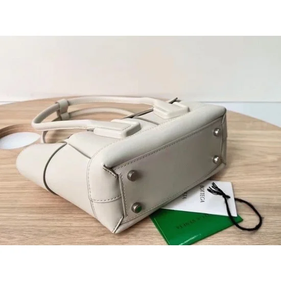 Replica bottega Veneta Arco Mini Bag In White Uk - 4714 - Buddha Luxury