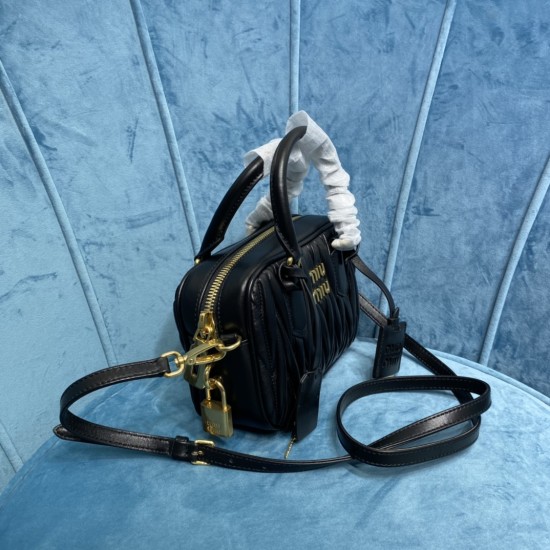 Replica Miu Miu 7801 2604768-2604768-0-0-0-0-0-0 Buddha Luxury Replica Matelasse Leather Bag Uk 16 Uk - 7801 - Buddha Luxury