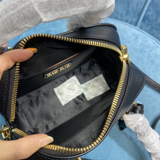 Replica Miu Miu 7801 2604768-2604768-0-0-0-0-0-0 Buddha Luxury Replica Matelasse Leather Bag Uk 16 Uk - 7801 - Buddha Luxury