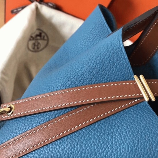 Replica Blue jeanHermes bicolor Picotin Lock 22cm handbag UK replica Blue jeanHermes bicolor Picotin Lock 22cm handbag UK