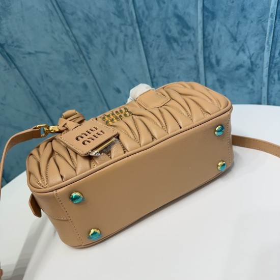 replica Matelasse  Leather bag UK 10 UK