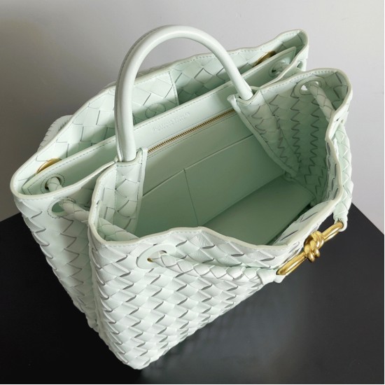 replica bottega veneta andiamo medium bag glacier uk