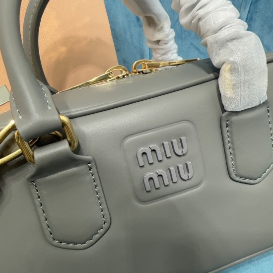 Replica Miu Miu 7772 2604800-2604800-0-0-0-0-0-0 Buddha Luxury Replica Softy Badded Uk - 7772 - Buddha Luxury