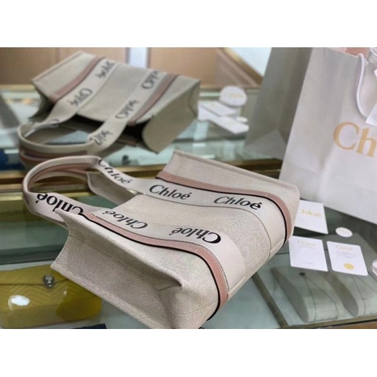 Replica Top Quality Chloe Medium Woody Tote Bag In Canvas With Beige Leather Strips Uk Replica Top Quality Chloe Medium Woody Tote Bag In Canvas With Beige Leather Strips Uk